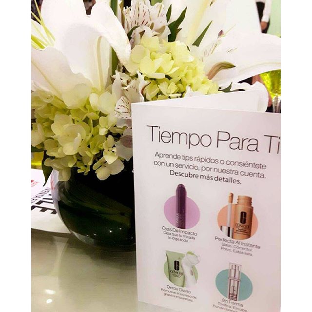 Lanzamiento del nuevo Sculptwear de #clinique en el #realplazasalaverry #cliniquesonic #cliniqueperu #skincare #beautycare #skinproducts #sculptwear #skincream #lifting #liftingserum #beautycream #cliniquesonicsystem